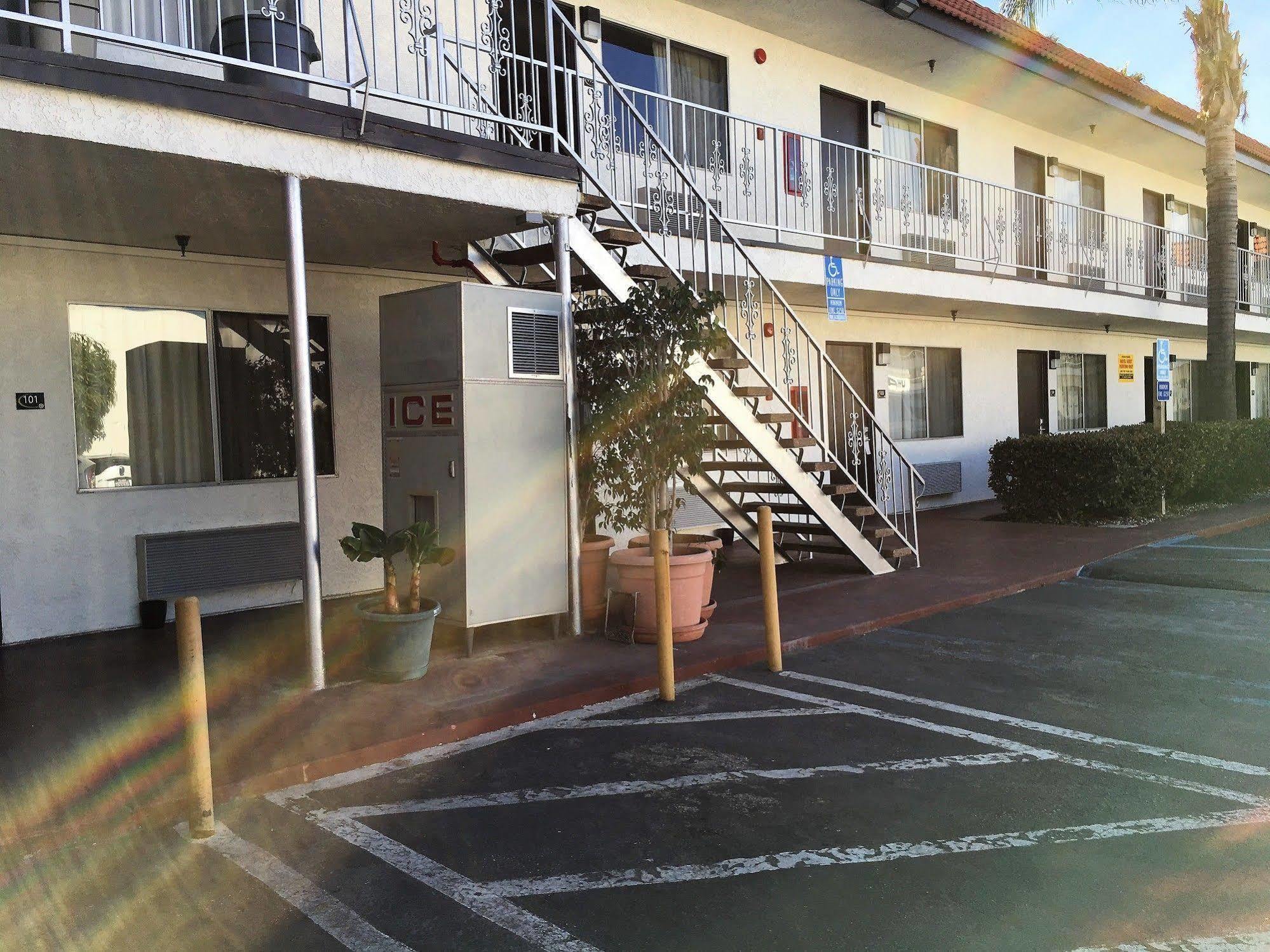 Hawthorne Plaza Inn Near Lax Εξωτερικό φωτογραφία